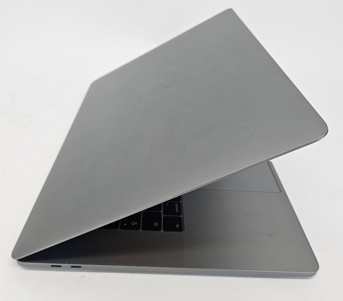 Apple MacBook Pro 15" 2017 Core i7 2.9GHz 16GB RAM 512GB SSD Ventura Grade C